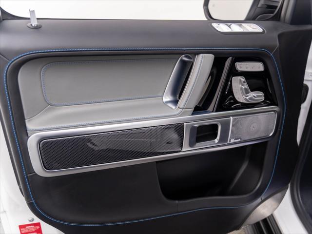 Photo of 2025 MANUFAKTUR Moonlight White Metallic Mercedes-Benz G-Class