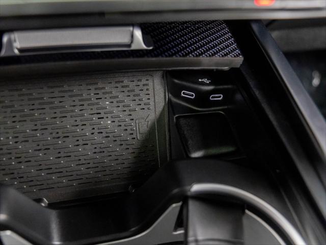 Photo of 2025 MANUFAKTUR Moonlight White Metallic Mercedes-Benz G-Class