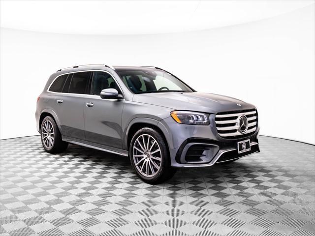 Photo of 2025 Gray Mercedes-Benz GLS 450