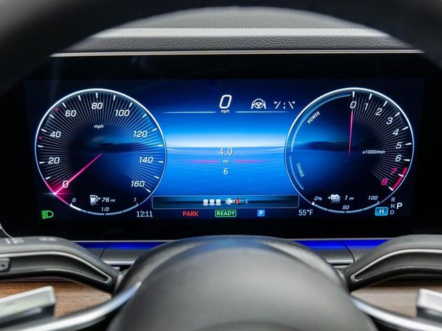 Photo of 2025 Black Mercedes-Benz GLE 450e