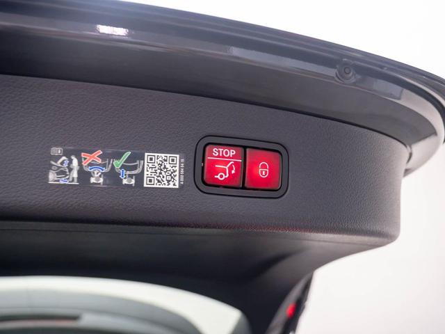 Photo of 2024 Gray Mercedes-Benz AMG GLC 43