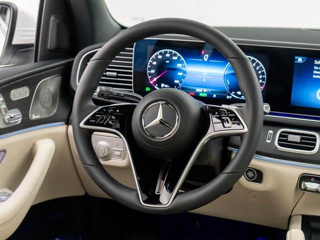 Photo of 2025 Polar White Mercedes-Benz GLE 450e