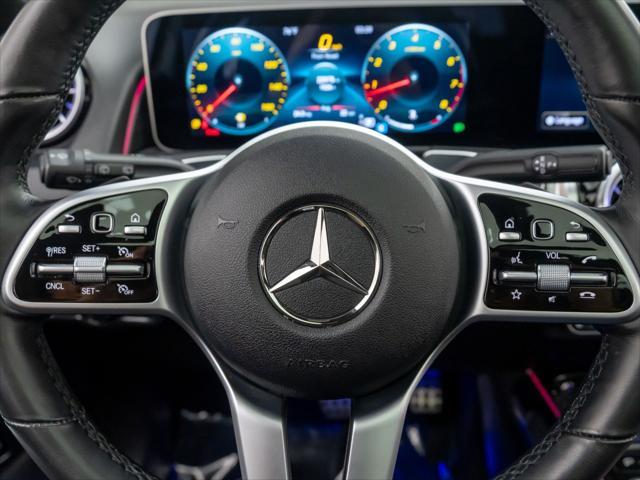 Photo of 2021 Iridium Silver Metallic Mercedes-Benz GLB 250