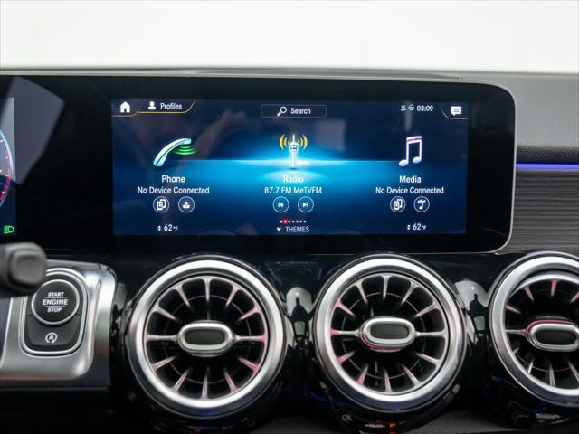 Photo of 2021 Iridium Silver Metallic Mercedes-Benz GLB 250