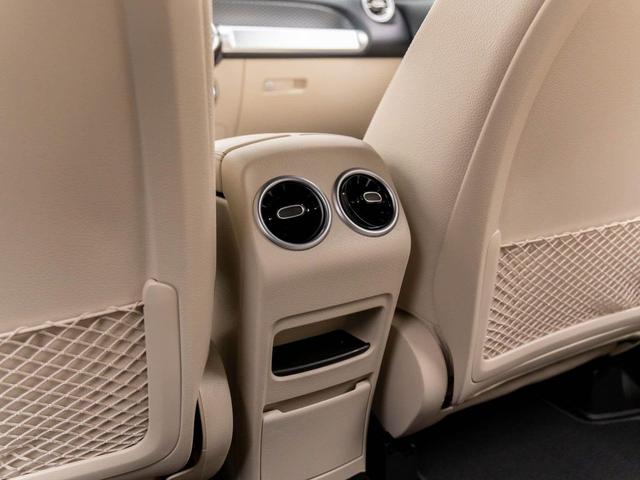 Photo of 2025 Polar White Mercedes-Benz GLB 250
