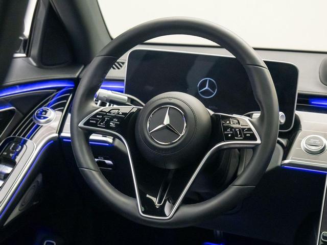 Photo of 2024 Rubellite Red Metallic Mercedes-Benz S-Class
