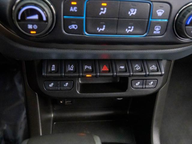 Photo of 2021 Summit White Chevrolet Colorado