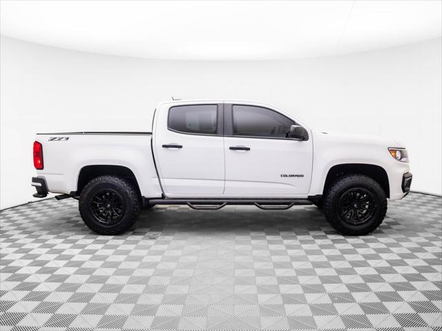 Photo of 2021 Summit White Chevrolet Colorado