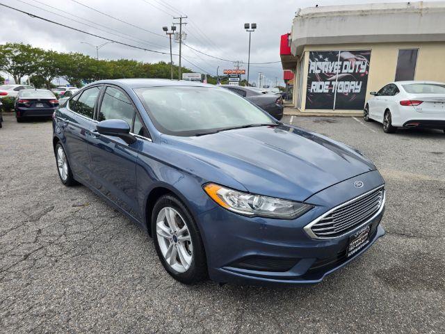 Photo of 2018 Lightning Blue Ford Fusion