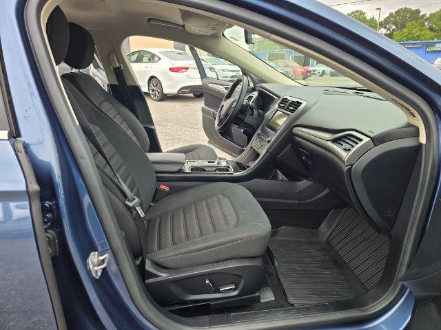 Photo of 2018 Lightning Blue Ford Fusion