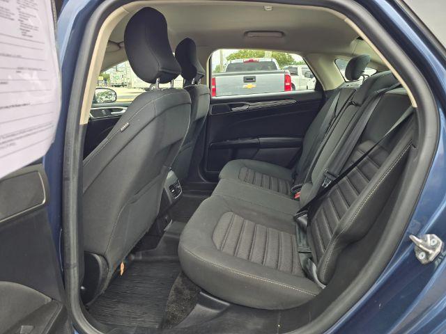 Photo of 2018 Lightning Blue Ford Fusion