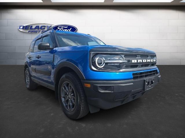 Photo of 2022 Blue Metallic Ford Bronco Sport