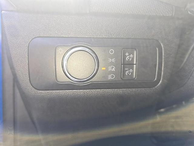 Photo of 2022 Blue Metallic Ford Bronco Sport