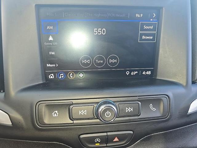 Photo of 2024 Summit White GMC Terrain