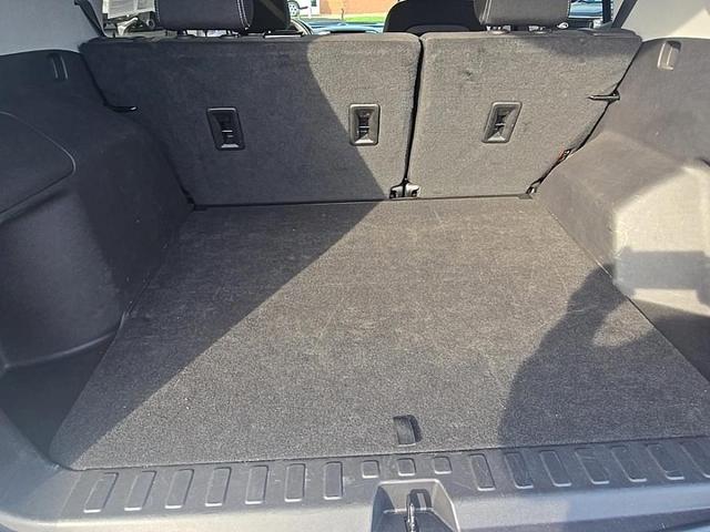 Photo of 2024 Summit White GMC Terrain