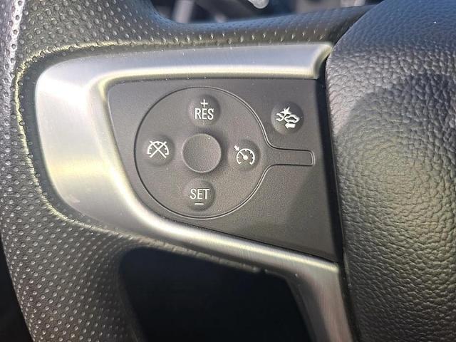 Photo of 2024 Summit White GMC Terrain