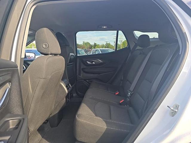 Photo of 2024 Summit White GMC Terrain