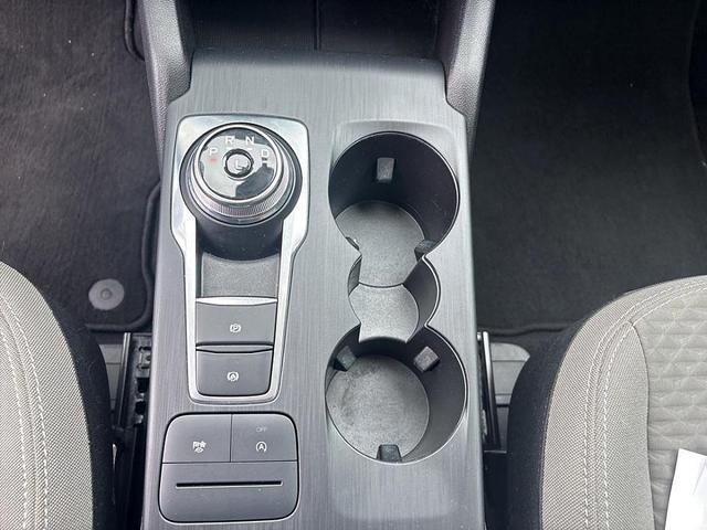 Photo of 2022 Atlas Blue Metallic Ford Escape