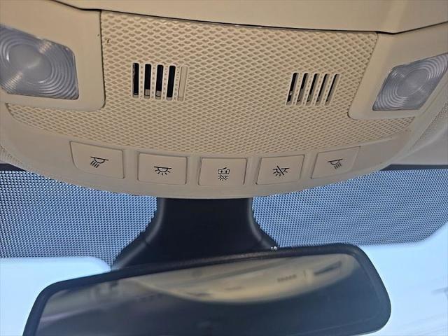 Photo of 2020 Dark Persian Green Metallic Ford Edge