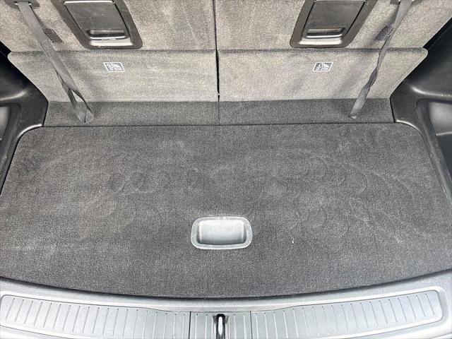 Photo of 2021 Baltic Gray Metallic Clearcoat Jeep Grand Cherokee L