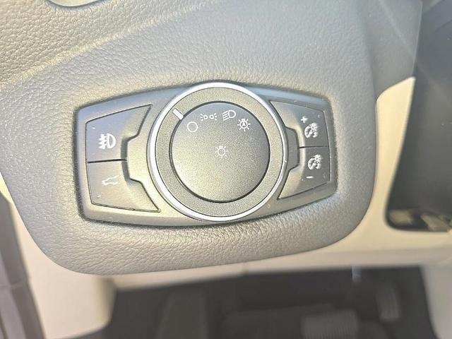 Photo of 2019 Magnetic Ford Escape