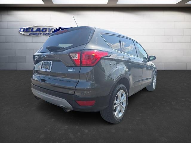 Photo of 2019 Magnetic Ford Escape