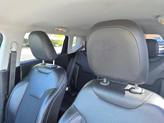 Photo of 2019 Diamond Black Crystal Pearlcoat Jeep Compass