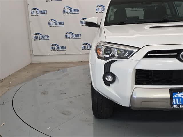 Photo of 2021 Super White Toyota 4Runner