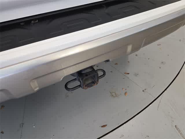Photo of 2021 Super White Toyota 4Runner