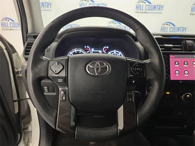 Photo of 2021 Super White Toyota 4Runner