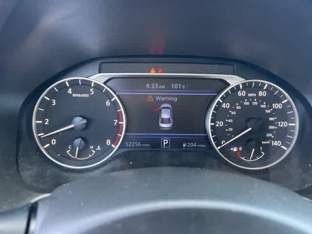 Photo of 2023 Brilliant Silver Metallic Nissan Altima