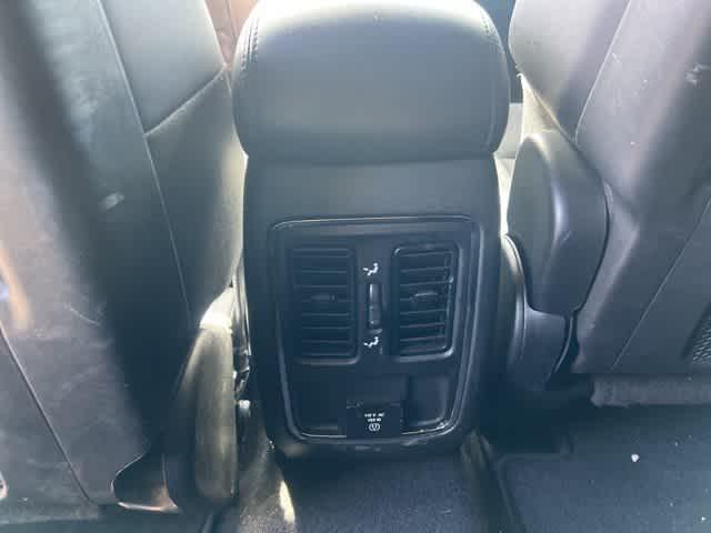 Photo of 2021 Velvet Red Pearlcoat Jeep Grand Cherokee