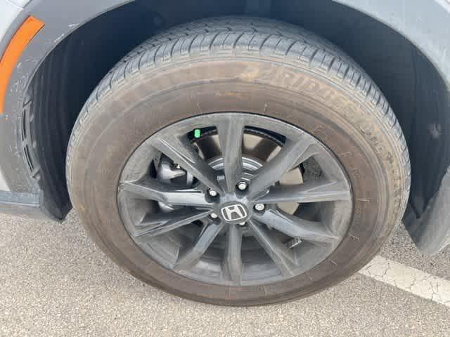 Photo of 2024 Lunar Silver Metallic Honda CR-V Hybrid