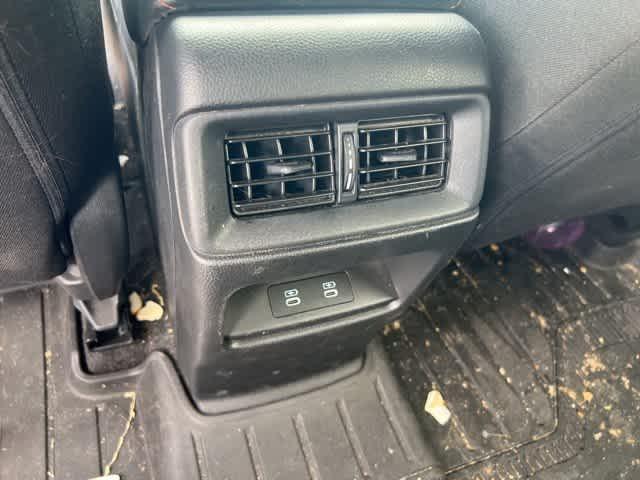 Photo of 2024 Lunar Silver Metallic Honda CR-V Hybrid