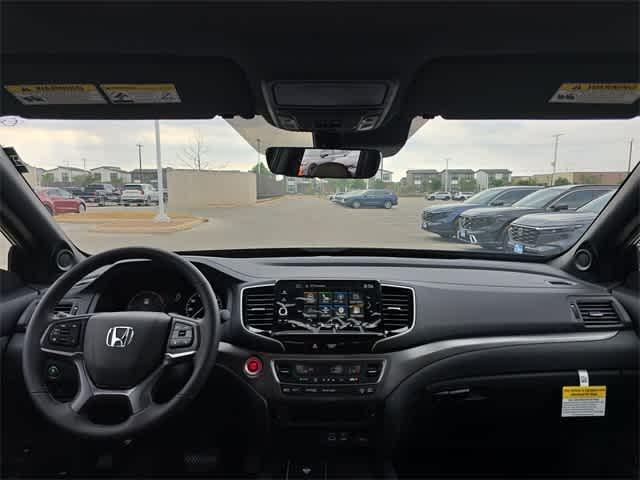 Photo of 2025 Crystal Black Pearl Honda Ridgeline
