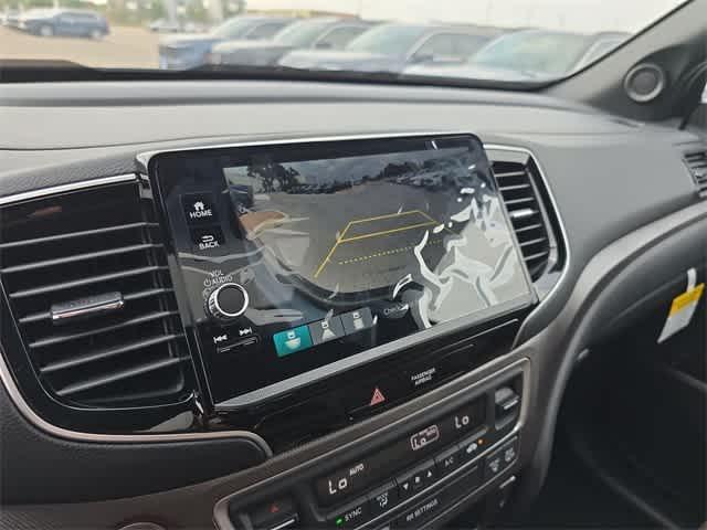 Photo of 2025 Crystal Black Pearl Honda Ridgeline
