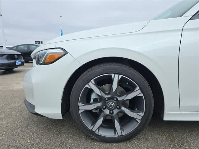Photo of 2025 Platinum White Pearl Honda Civic Hybrid