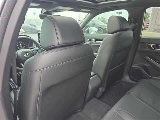 Photo of 2025 Platinum White Pearl Honda Civic Hybrid