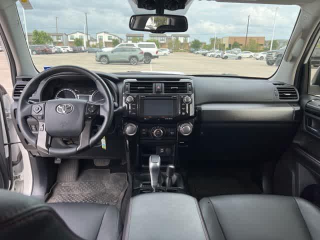 Photo of 2019 Super White Toyota 4Runner