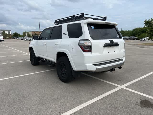 Photo of 2019 Super White Toyota 4Runner