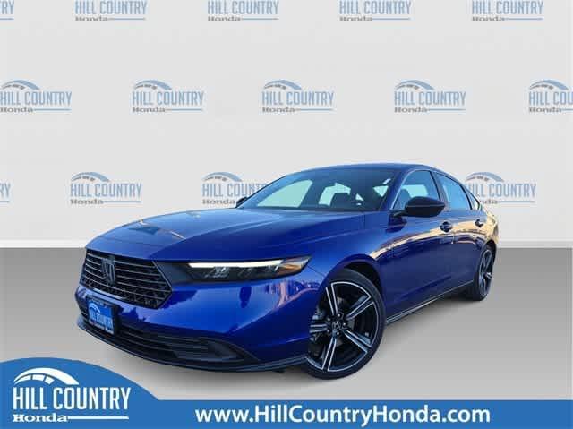 Photo of 2025 Still Night Pearl Honda Accord Hybrid