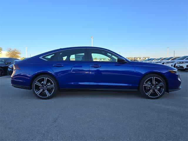 Photo of 2025 Still Night Pearl Honda Accord Hybrid
