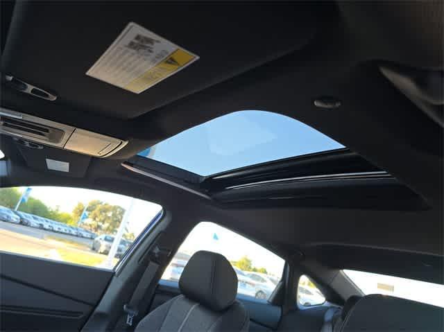 Photo of 2025 Still Night Pearl Honda Accord Hybrid
