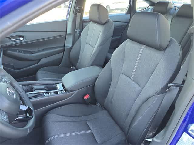 Photo of 2025 Still Night Pearl Honda Accord Hybrid