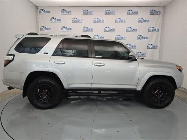 Photo of 2021 Classic Silver Metallic Toyota 4Runner