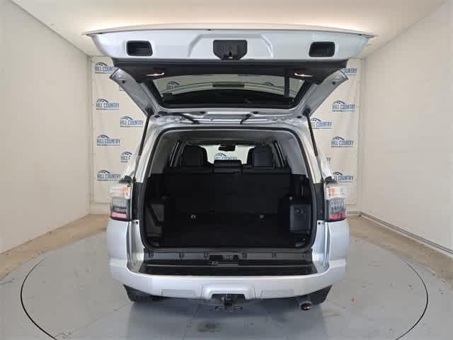 Photo of 2021 Classic Silver Metallic Toyota 4Runner