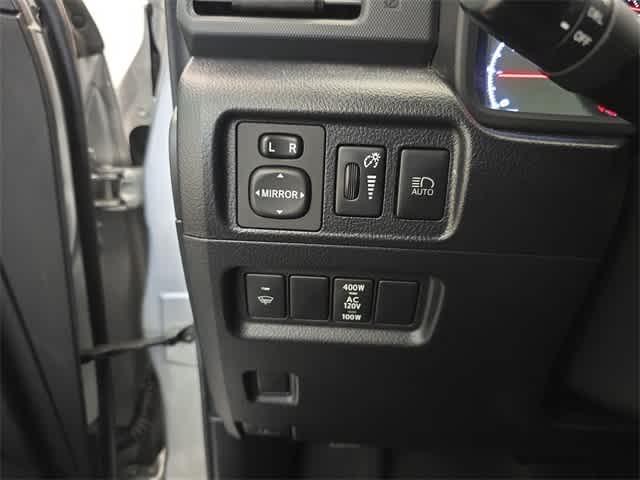 Photo of 2021 Classic Silver Metallic Toyota 4Runner