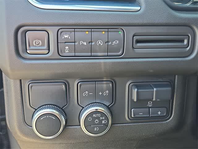 Photo of 2021 Satin Steel Metallic GMC Yukon