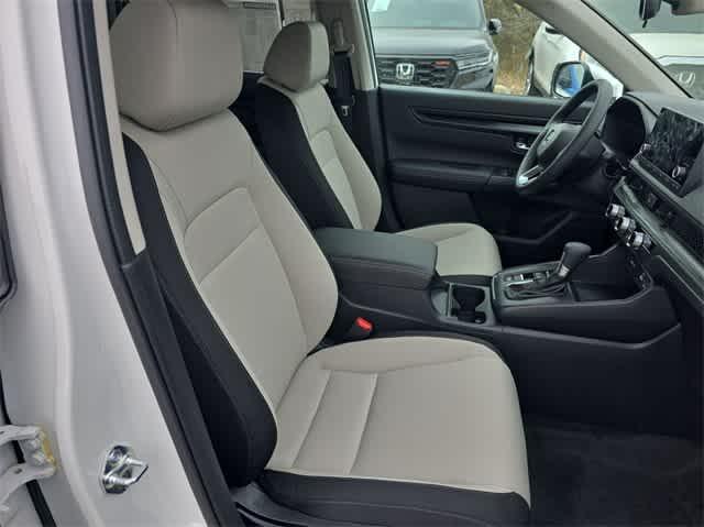 Photo of 2025 Platinum White Pearl Honda CR-V
