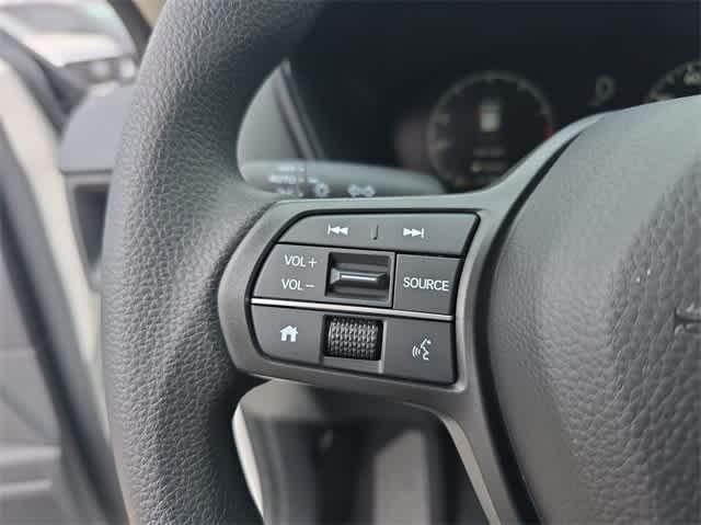 Photo of 2025 Platinum White Pearl Honda CR-V
